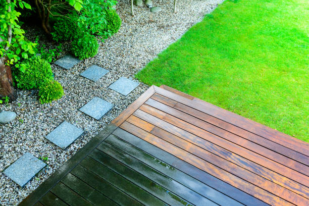 Best Pool Deck Cleaning  in Booneville, MS